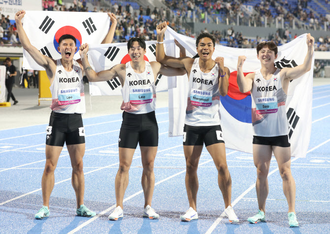 서천군청 서민준, 육상 남자 400m 계주 아시아선수권 첫 금메달 쾌거